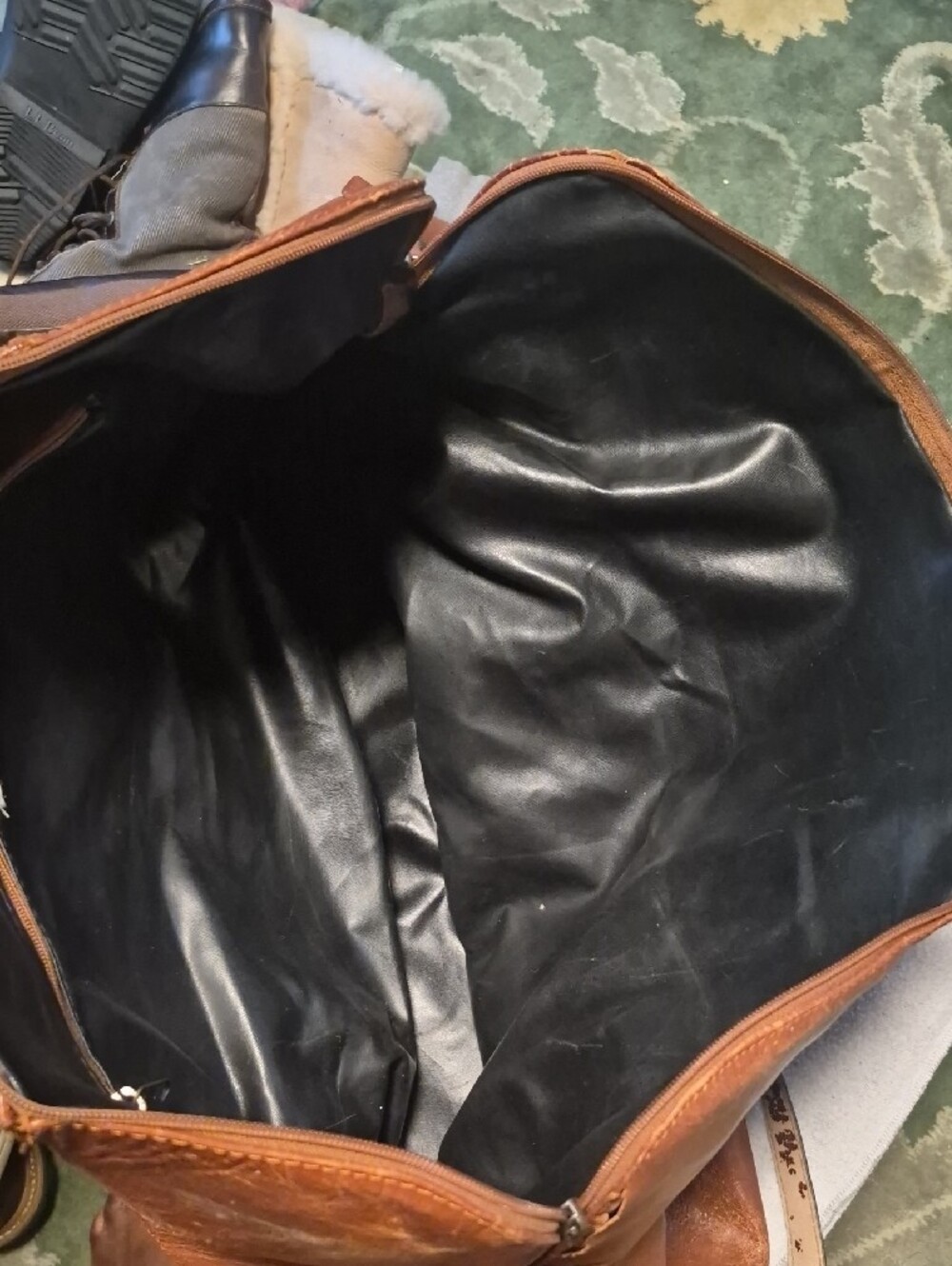 Brown Leather Weekender Bag - Men's Travel Holdall - Picture 14 of 16